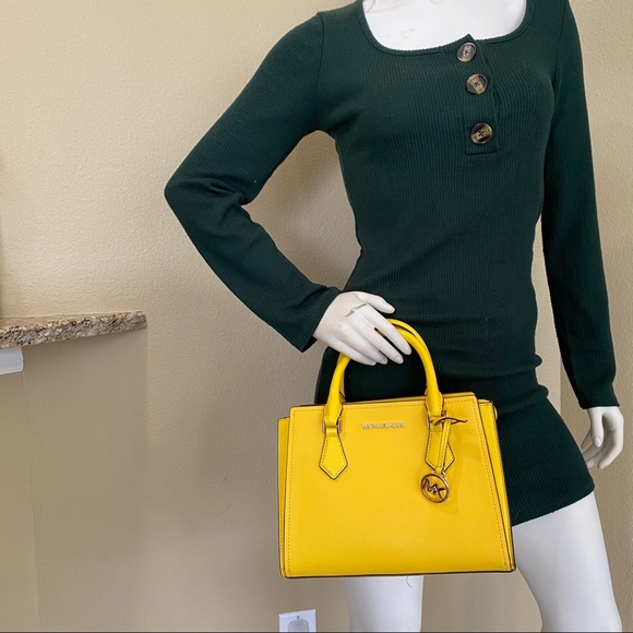 Firm ✨Michael Kors hope medium messenger bag - Picture 13 of 14